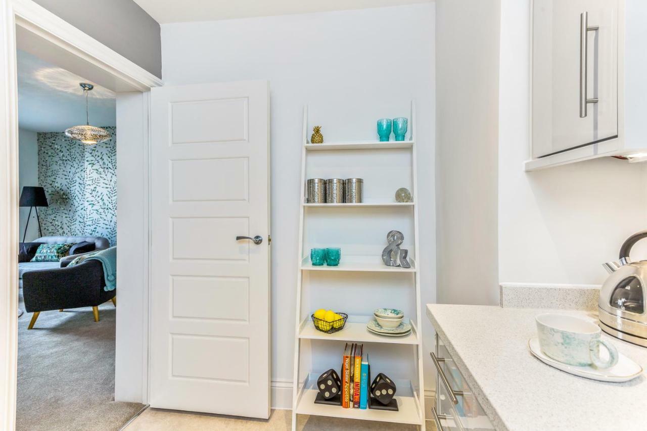 Apartamento 3, Gainsborough House *